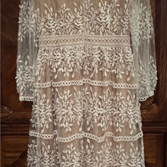 IVY CITY & CO - SICILY DRESS - CHAMPAGNE LINING - Ivory Coast- Size 12 - Picture 8 of 12